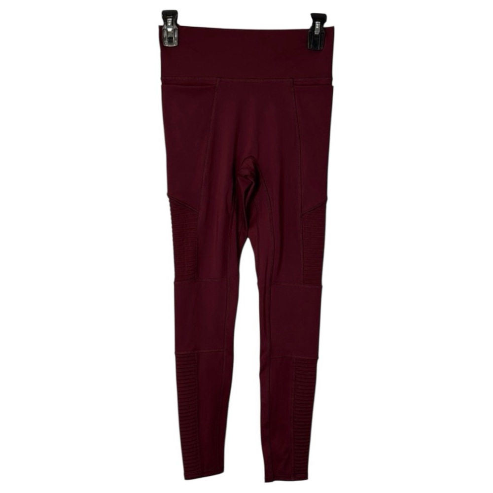 Fabletics Legging Burgundy Athletic Full Length in Size‎ S  EUC